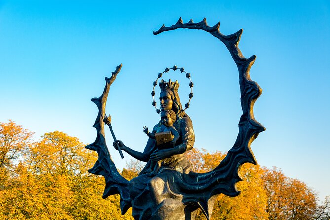 The Black Madonna Tour from Krakow - Entering the Pauline Monastery