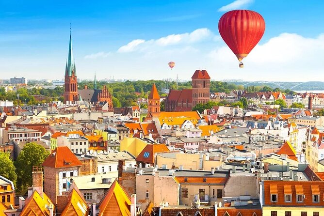 Torun Old Town Highlights Private Walking Tour - Why Toruń is worth a focused walking tour
