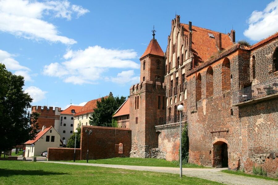 Torun Old Town Highlights Private Walking Tour - The four-hour Copernicus experience