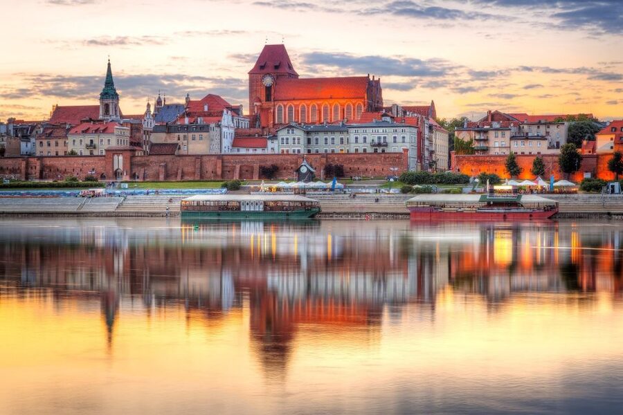 Torun Old Town Highlights Private Walking Tour - Guide quality and the private format