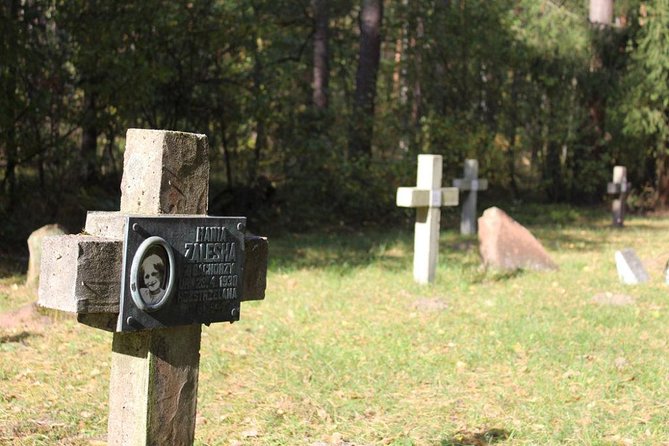 Treblinka Concentration Camp, Heartbreaking Tour from Warsaw - Warsaw context can deepen the visit