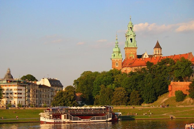 Ultimate Krakow & More 3 Day Private Tour - Kazimierz, the former Jewish quarter
