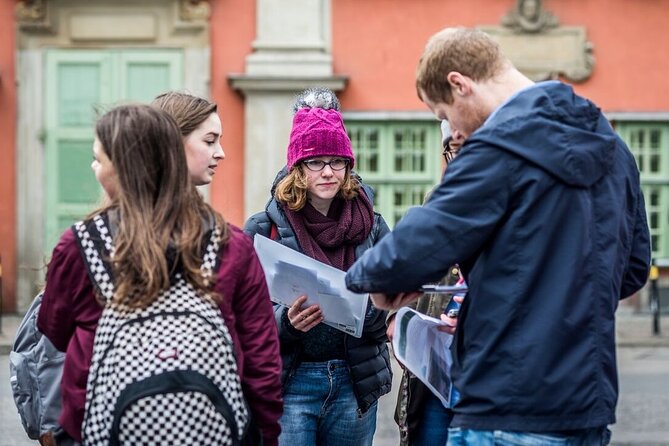 Undercover City Games: Torun - How the Spy Deal begins at the Flisak Monument