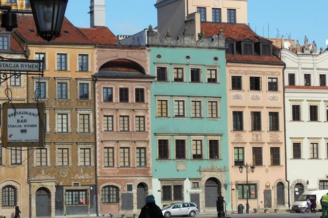 Walk through the Warsaw Old and New Town: like Phoenix from the ashes - St. John the Baptist and the Warsaw Uprising
