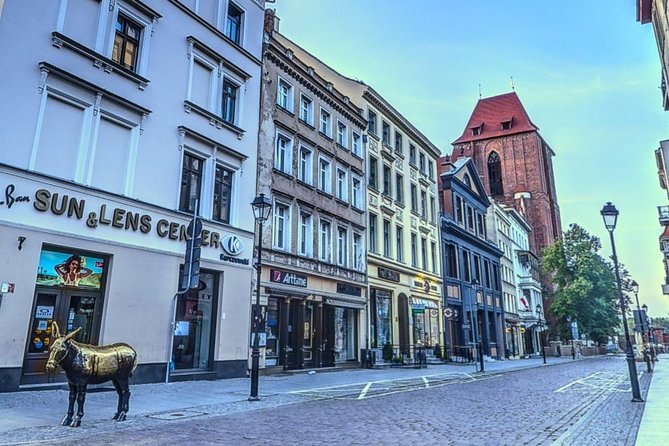 Walking Tour of the medieval Toruń - Copernicus’s Gothic home