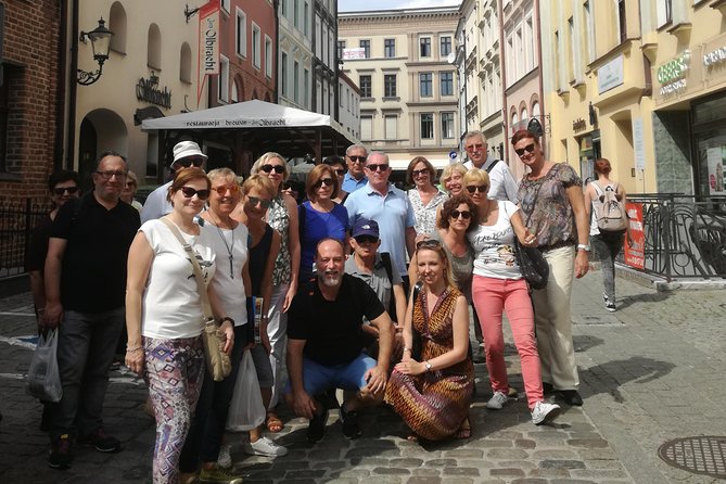 Walking Tour of the medieval Toruń - St. John’s Cathedral and the church interiors