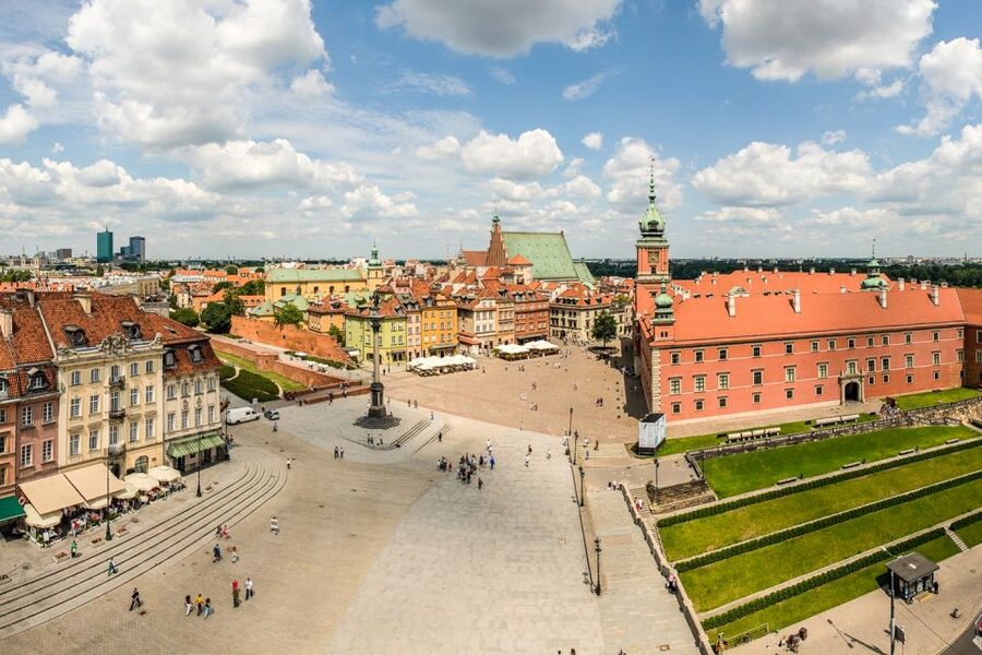 Warsaw: Afternoon Public City Tour with Pickup and Drop-off - What the coach ride adds