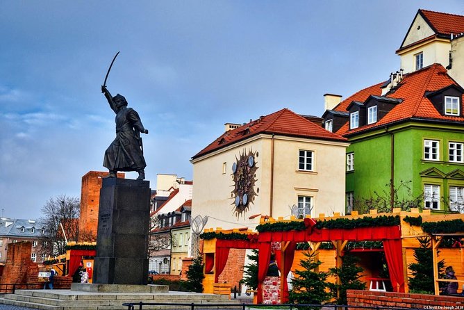 Warsaw at War 1939-1945: A Self-guided Audio Tour - Starting near St. Anne’s Academic Church