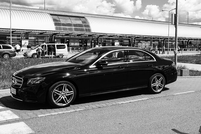 Warsaw Chopin Airport Private Transfer - Meet and greet, then straight to the car