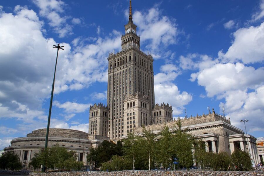 Warsaw: City Highlights Tour with hotel Pick up /Drop Off - Crossing to Praga when traffic allows