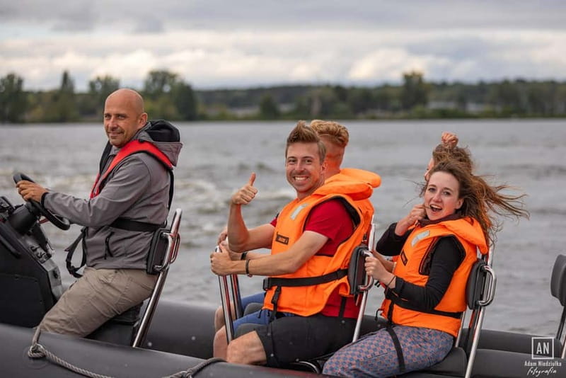 Warsaw: Explore the Vistula on Its Longest Speedboat Route - Warsaw’s Old Town and the Warsaw Uprising