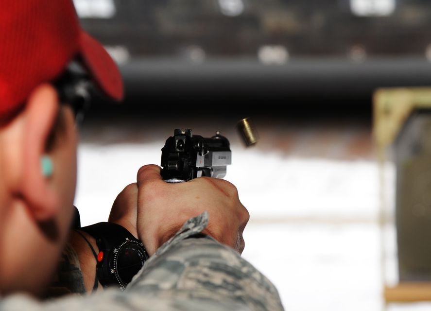 Warsaw: Extreme Shooting Range Experience with Transfers - Why This Warsaw Shooting Experience Gets Strong Marks