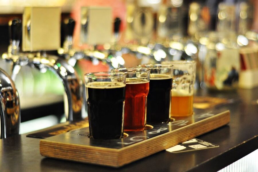 Warsaw: Guided Craft Beer Tour - The second bar: more taps, more local character