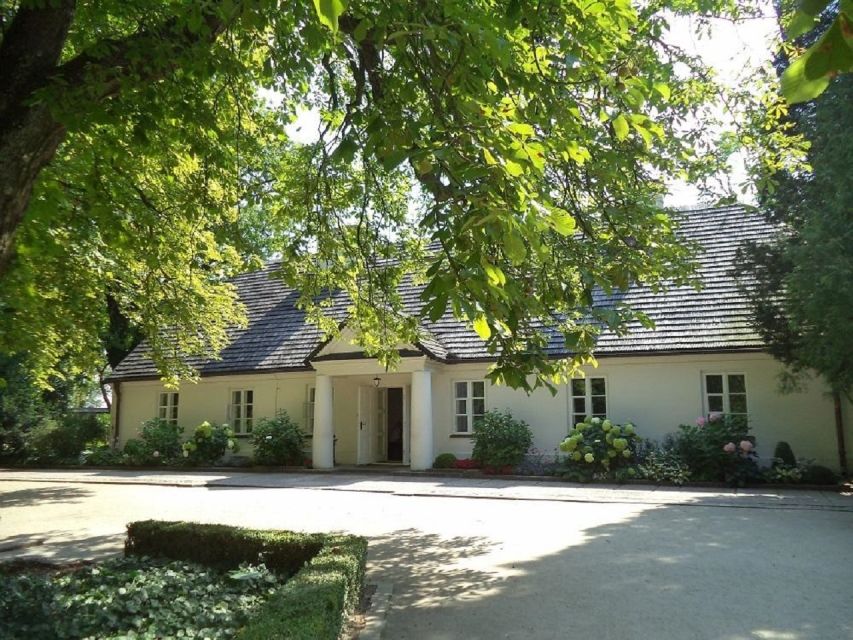 Warsaw: Half-Day Private Chopin Tour to Zelazowa Wola - Coffee at Honoratka Cafe