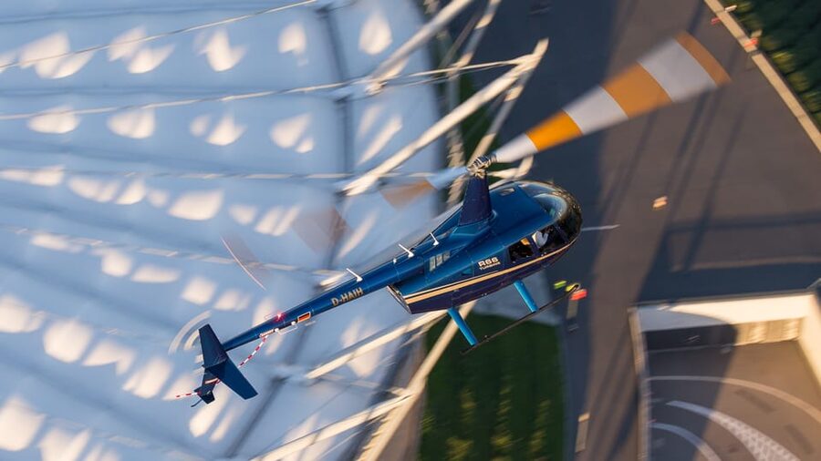 Warsaw: Helicopter Private Tour - Konstancin-Jeziorna and the start of the flight