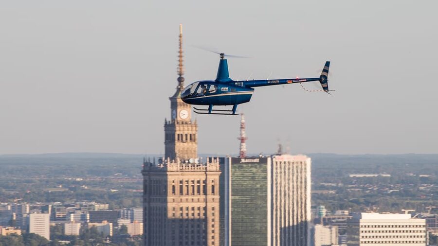 Warsaw: Helicopter Private Tour - Landing with sparkling wine