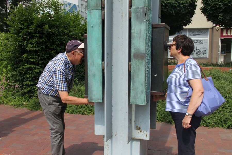 Warsaw Jewish Heritage Private Tour in Retro Fiat - From the ghetto wall to Grzybowski Square
