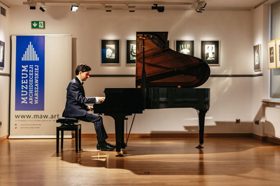 Warsaw: Live Chopin Piano Concert - The strongest part: pianist quality