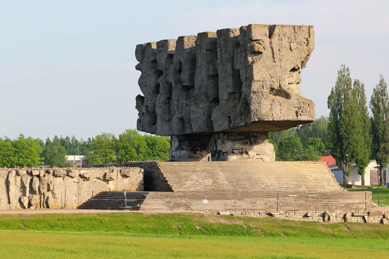Warsaw: Majdanek Concentration Camp, Lublin Day Trip by Car - Narrow streets, old gates, and the Market Square