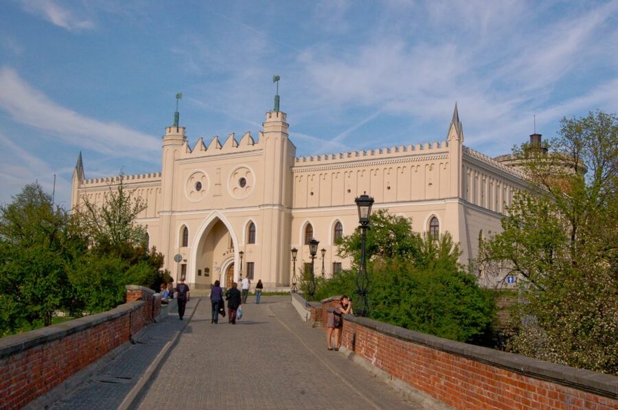 Warsaw: Majdanek Concentration Camp, Lublin Day Trip by Car - Is $401 per person good value?