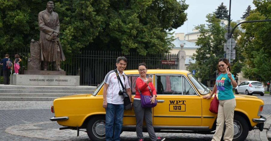 Warsaw Must-Sees: 4-Hour Private Tour by Retro Fiat - Starting in a Retro Fiat 125p