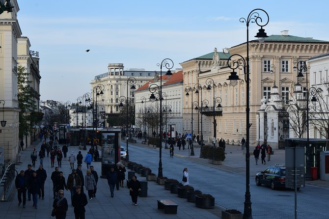 Warsaw Old Town Guided Tour with Antek & Friends | small groups - Marie Curie’s Warsaw birthplace