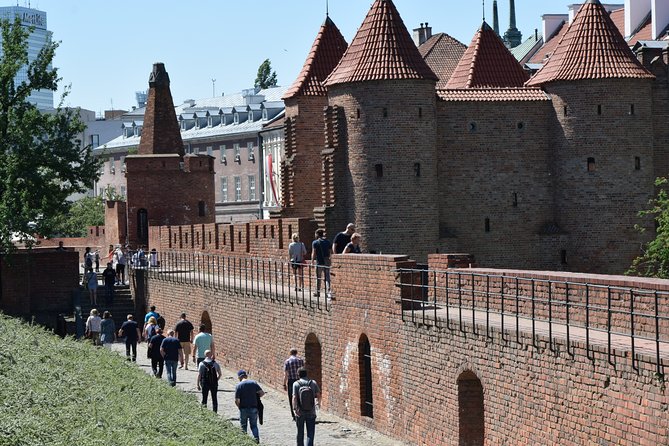Warsaw Old Town Guided Tour with Antek & Friends | small groups - Finishing at the Warsaw Uprising Monument