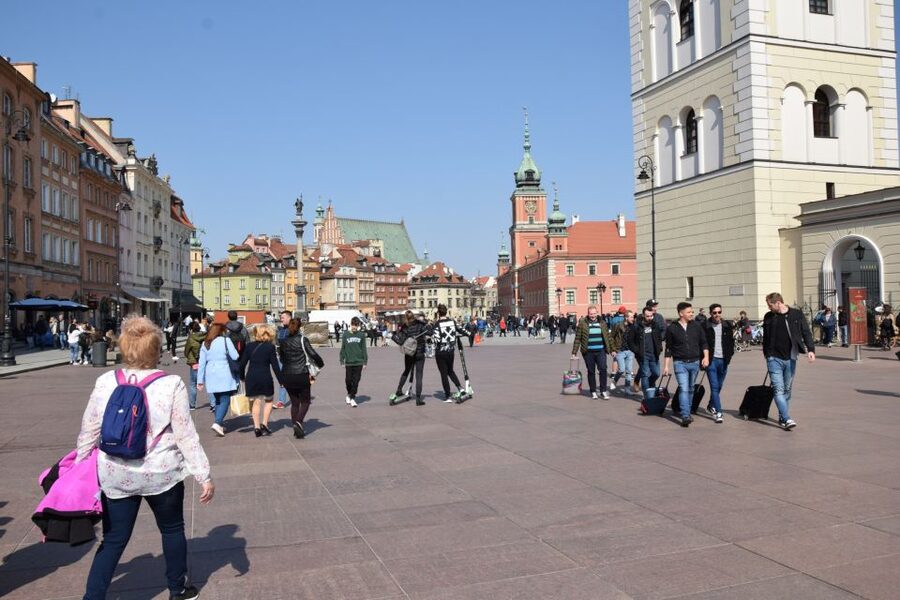 Warsaw: Old Town Guided Walking Tour - St. John’s Cathedral and the Jesuit Church