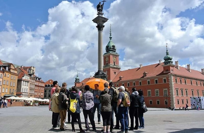 Warsaw Old Town UNESCO HERITAGE walking tour in English - Meeting Sigismund at the castle square