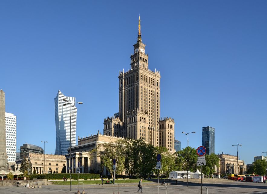 Warsaw: Palace of Culture & Warsaw City Center Private Tour - Entering the Palace and reaching 114 meters