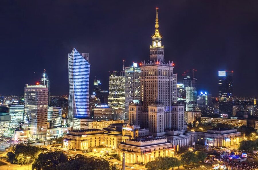 Warsaw: Polish Food Tour - First stop: Kamienica Johna and the city setting