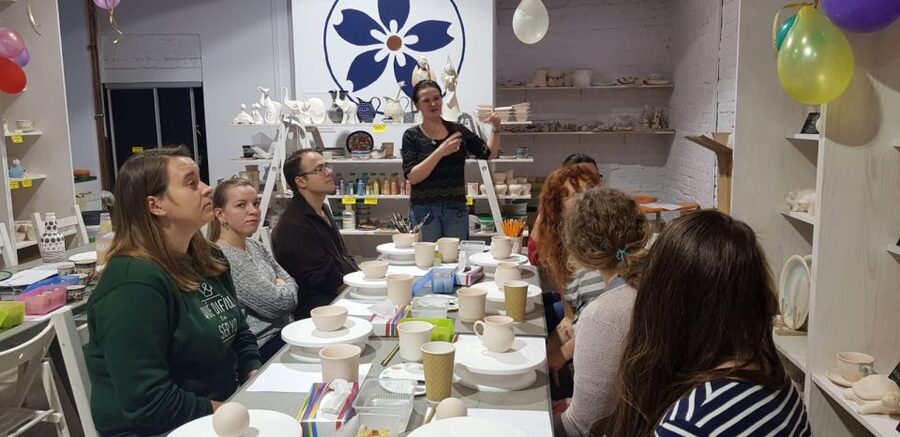 Warsaw: Pottery Decorating Ceramic Workshop - Finding the gallery in Warsaw