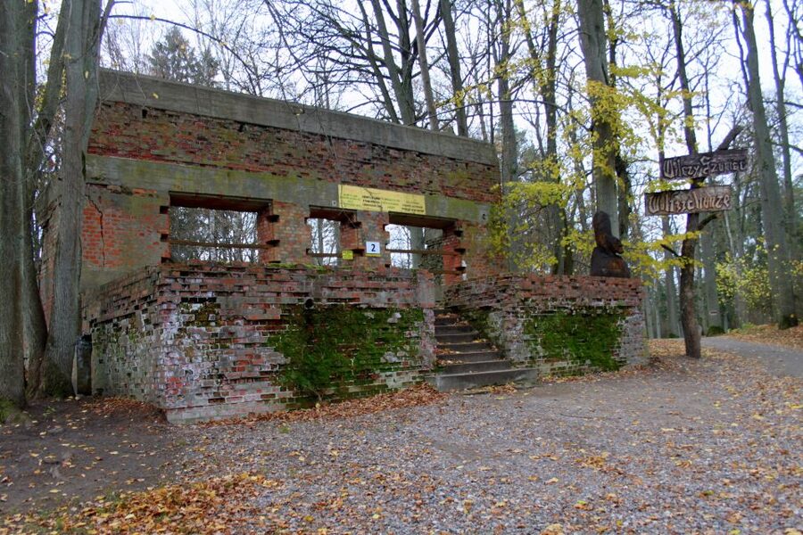 Warsaw: Private Full-Day Wolf's Lair Tour - Practical details before you book