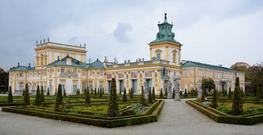 Warsaw: Skip-the-Line Wilanow Palace & Gardens Private Tour - Is $145 per person good value?