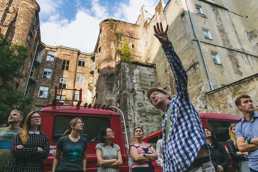 Warsaw: the Best of the City Private Tour by Retro Minibus - What the vintage Żuk adds