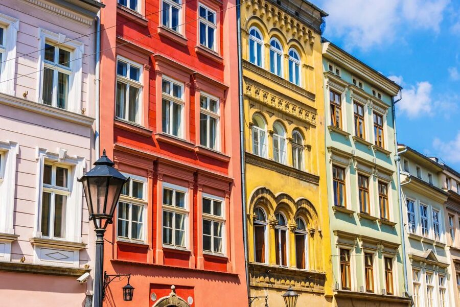 Warsaw to Auschwitz and Krakow Old Town Full-Day Trip by Car - Should you book this Warsaw to Auschwitz trip?