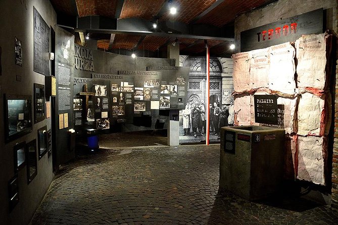 Warsaw Uprising Museum (1944) + POLIN Museum : SMALL GROUP /inc. Pick-up/ - What the door-to-door format really gives you