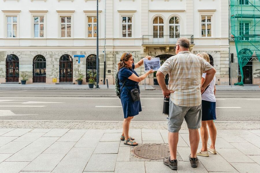 Warsaw: Warsaw Ghetto Private Walking Tour with Hotel Pickup - Standing at the Monument to the Ghetto Heroes