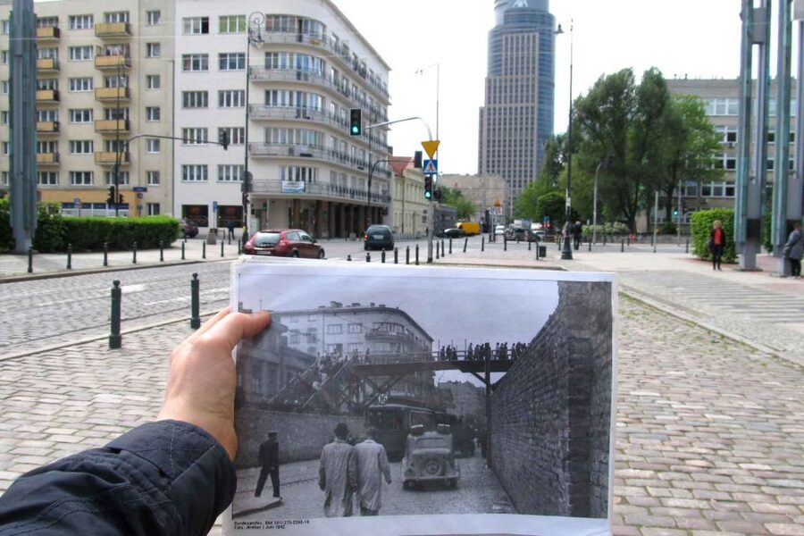 Warsaw: WWII Private Tour by Retro Minibus with Hotel Pickup - The Warsaw Uprising of 1944