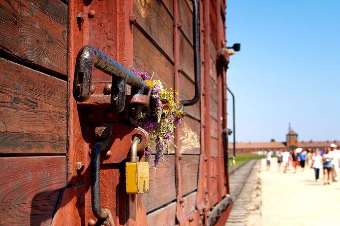 Wheelchair accessible PRIVATE transfer to Auschwitz - Birkenau - The return to Krakow and the eight to nine-hour day