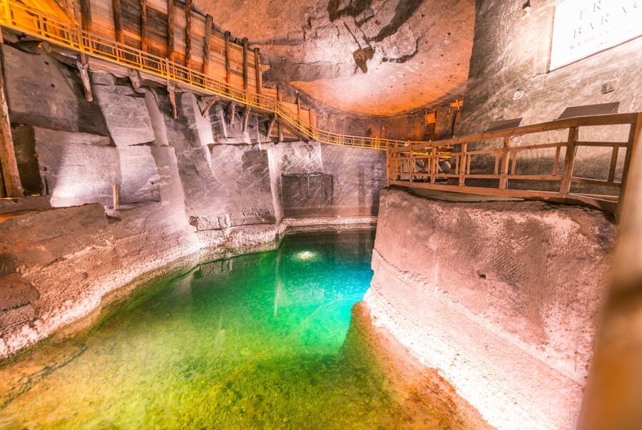Wieliczka Salt Mine: Fast-Track Ticket and Guided Tour - Meeting the group beside the UNESCO sign
