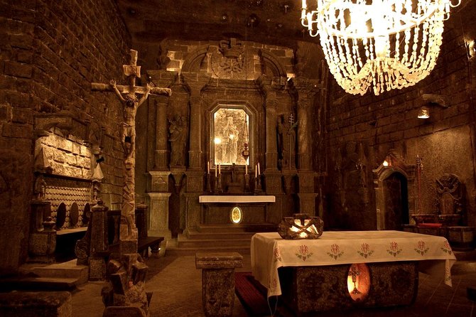 Wieliczka Salt Mine Guided Tour from Krakow- Round Trip Transport - Why Wieliczka Salt Mine is worth half a day