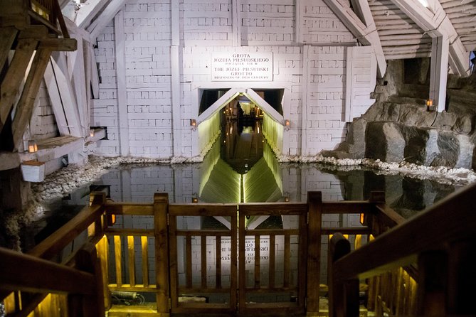 Wieliczka Salt Mine Guided Tour Skip the Line Ticket - Underground Lakes and the Scale of the Mine