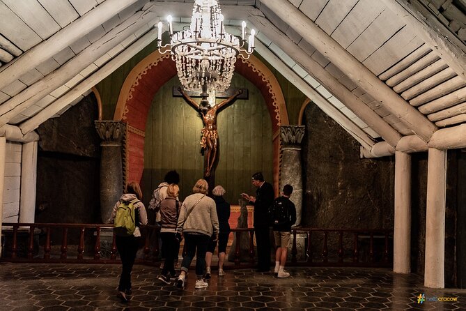 Wieliczka Salt Mine Guided Tour + Ticket & Transfer from Krakow - What You See Inside the Wieliczka Salt Mine