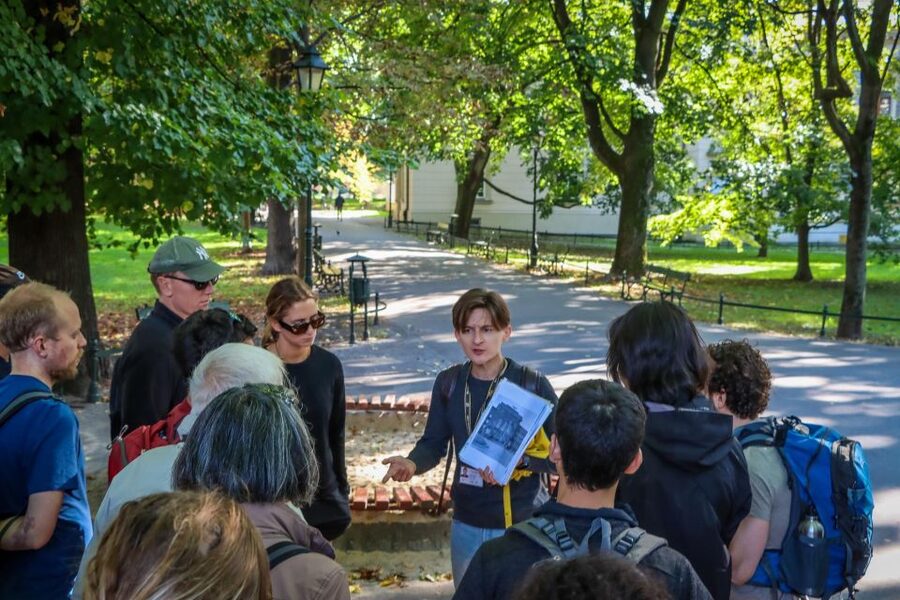 World War II in Krakow Walking Tour in English - Park Krakowski bomb shelters and civilian fear