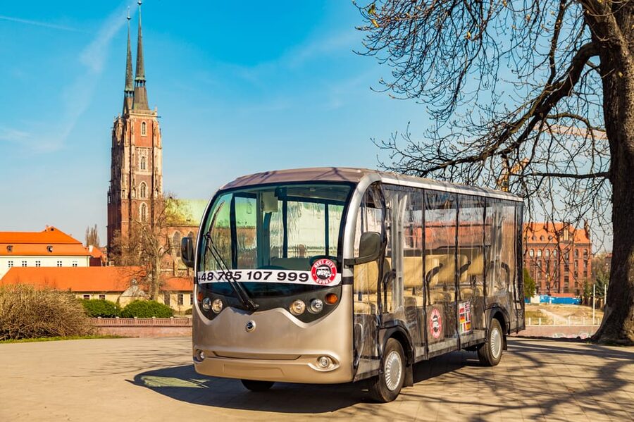 Wroclaw: 1-Hour Sightseeing Tour by Electric Car - Ostrów Tumski, Wroclaw’s island district