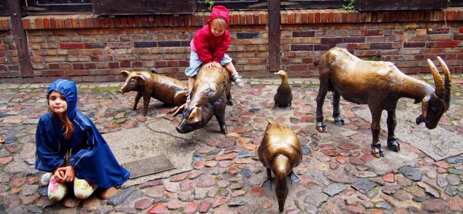 Wrocław: 2-Hour Guided Tour for Children - What the private price gives you