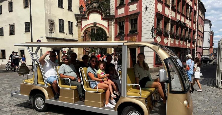 Wroclaw: City Tour Sightseeing By Golf Cart Shared Or Privat - Key points to know before you book