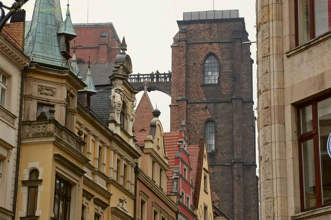 Wroclaw different - secrets of the city, 2 hours. 3-9 people - Key points to know before you book