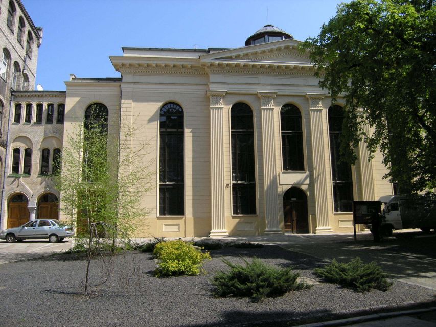 Wroclaw Jewish Quarter Private Guided Tour - Remembering the New Synagogue